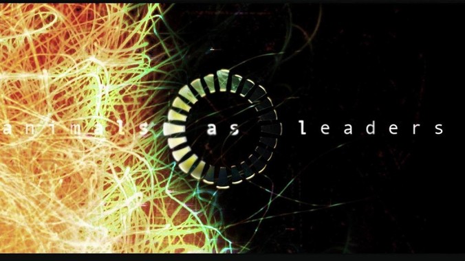 如何评价MiniMax推出的全球首个开源大规模混合架构的推理模型MiniMax-M1，其有何技术优势？